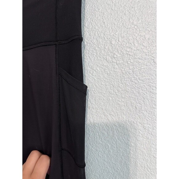 Lululemon Leggings Black Mesh‎ Pocket Pant 26” - Picture 3 of 7